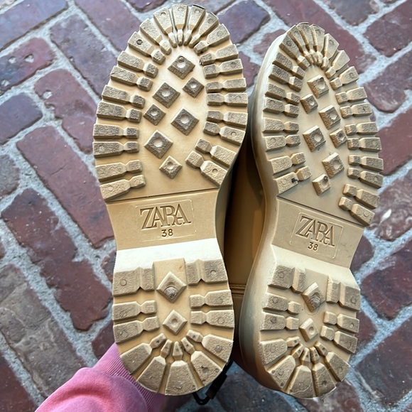 Zara Rubber Chelsea Rain Boots - Picture 6 of 6